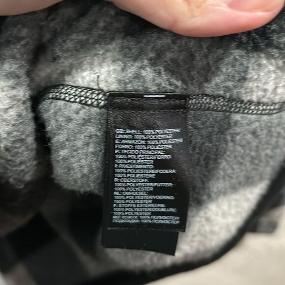 The Northface Men’s buffalo plaid 1/4 zip pull over size small - Picture 4 of 5